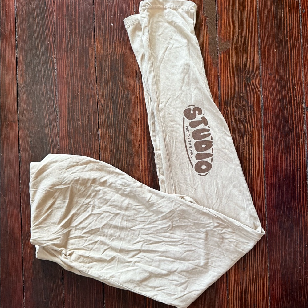 PrettyLittleThing Maternity Pants